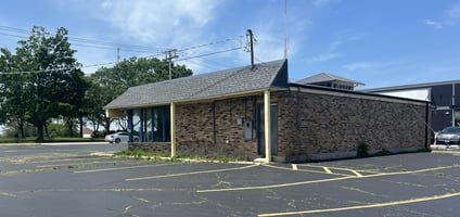 13647900