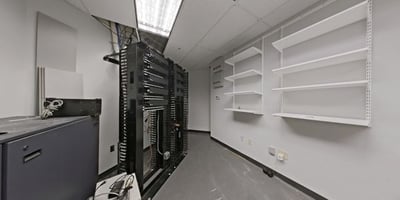 3305846