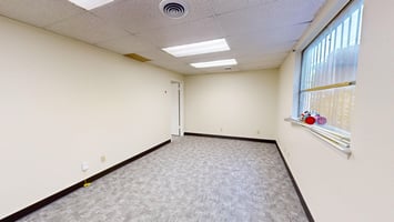 3888095
