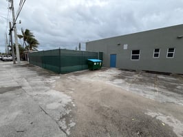3169956