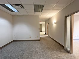 3134949
