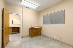 3845723
