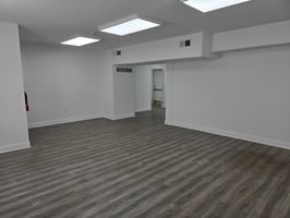 3183548