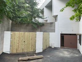 12011580