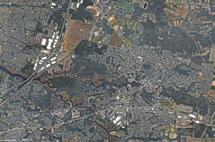 13675255