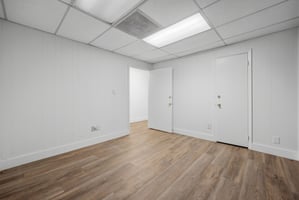 3263242