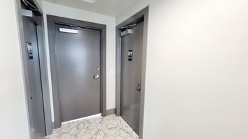 13137456