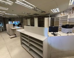 13715725