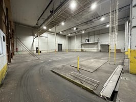 3316725