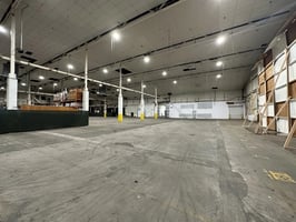 3316723