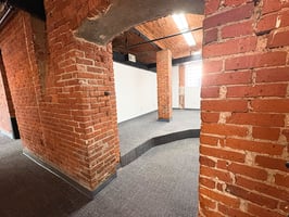 3336949