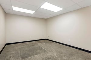 3423157