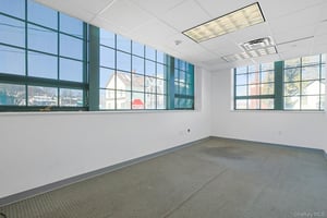 12500426