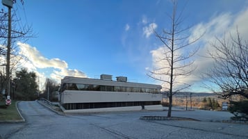 3367594