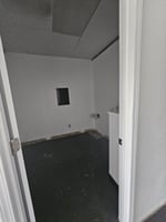 3368032