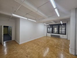 3372962