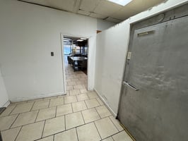 12600842