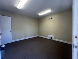 12616913