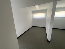 3884094
