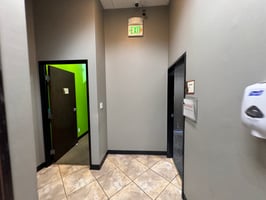 12646323