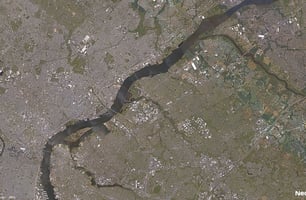 13671702