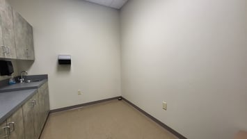 3423592