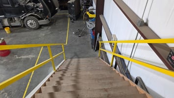 12735573
