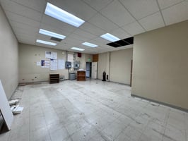 3889046