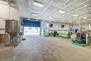 13062319