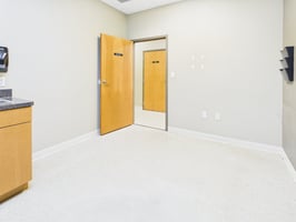 13815571