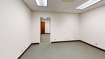 3513561