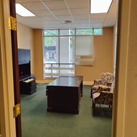 13704531