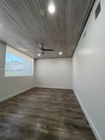 13605237
