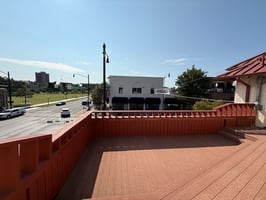13600147