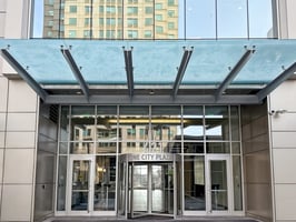 3670551
