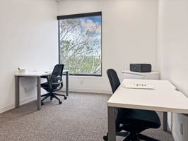3811952