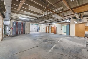 13367569
