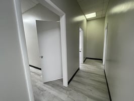 3855904