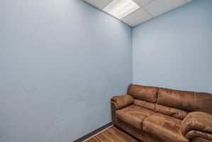 13536422
