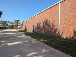 13823253