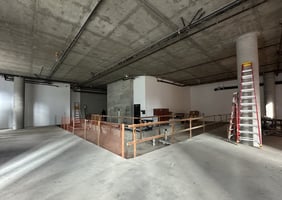 13659310