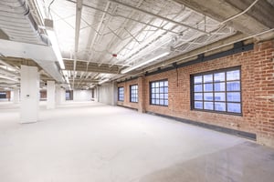 13669906