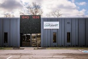 13712501