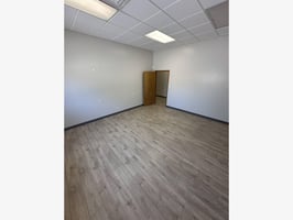 13730747