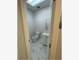 13735120