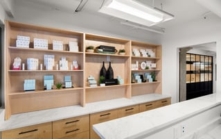 13732814