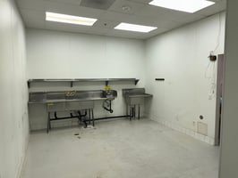 3880093