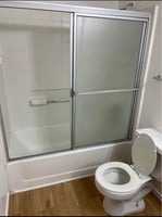 13786318