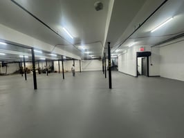 3883092