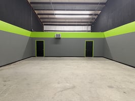 3884077